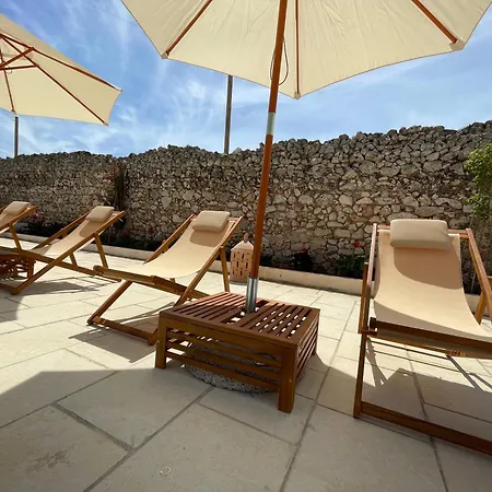 Masseria Voluzzi *