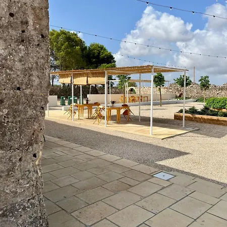Masseria Voluzzi ファームステイ コペルティーノ
