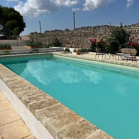 Masseria Voluzzi *